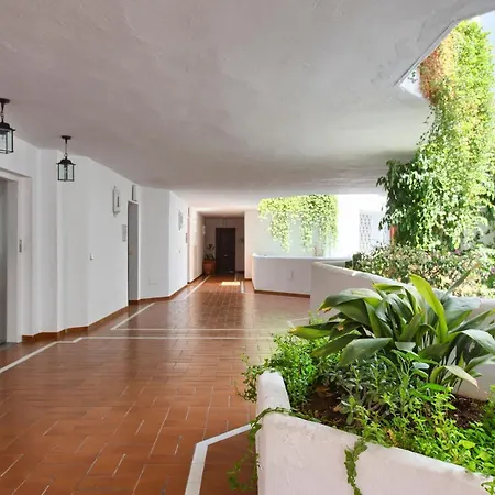 Second Line Apartamento *